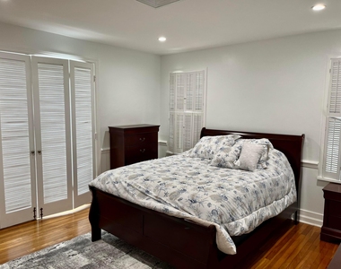 115 Dolphin Road - Photo Thumbnail 18