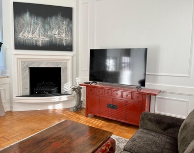 115 Dolphin Road - Photo Thumbnail 4