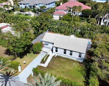 115 Dolphin Road - Photo Thumbnail 7