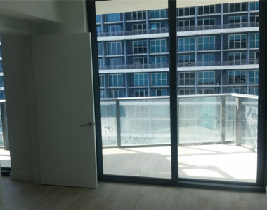 1300 S Miami Avenue - Photo Thumbnail 3