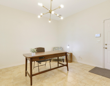 123 E Thatch Palm Circle - Photo Thumbnail 22