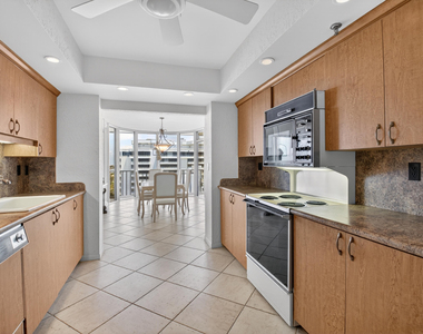 2917 S Ocean Boulevard - Photo Thumbnail 17
