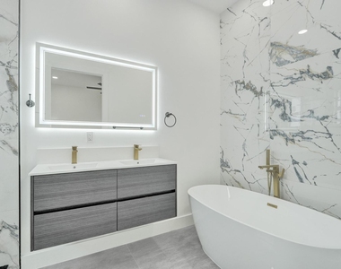 1215 W Las Olas Boulevard - Photo Thumbnail 15