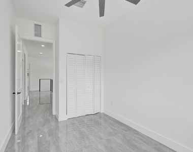 1215 W Las Olas Boulevard - Photo Thumbnail 21