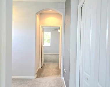 1112 Andrew Aviles Circle - Photo Thumbnail 20