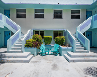 3015 Seville Street - Photo Thumbnail 23