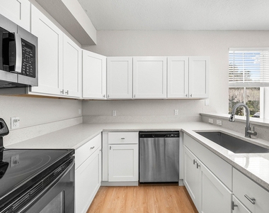 1008 Sw Shoma Drive - Photo Thumbnail 13