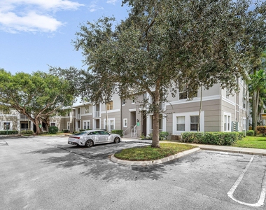 1008 Sw Shoma Drive - Photo Thumbnail 1