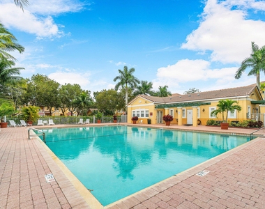 1008 Sw Shoma Drive - Photo Thumbnail 28