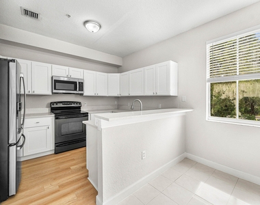 1008 Sw Shoma Drive - Photo Thumbnail 12
