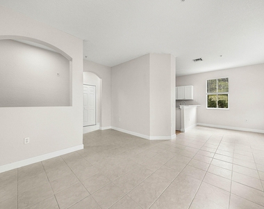 1008 Sw Shoma Drive - Photo Thumbnail 7