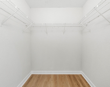 1008 Sw Shoma Drive - Photo Thumbnail 24