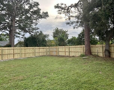 4292 Birdwood Street - Photo Thumbnail 11