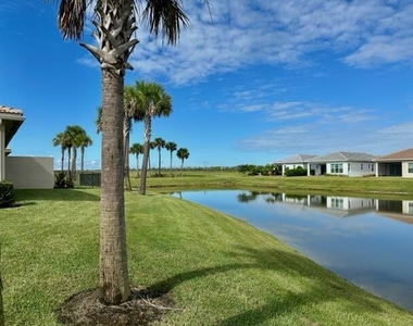 24040 Sw Firenze Way - Photo Thumbnail 17