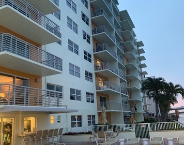 2900 Ne 30th Street - Photo Thumbnail 23