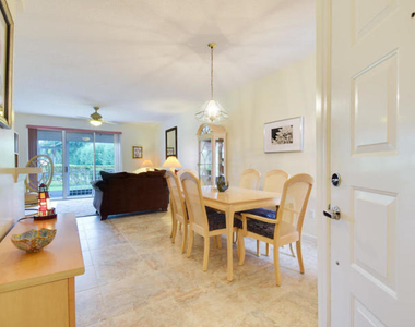 101 Muirfield Court - Photo Thumbnail 3