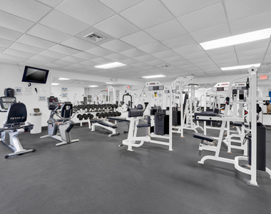 3725 S Ocean Drive - Photo Thumbnail 24