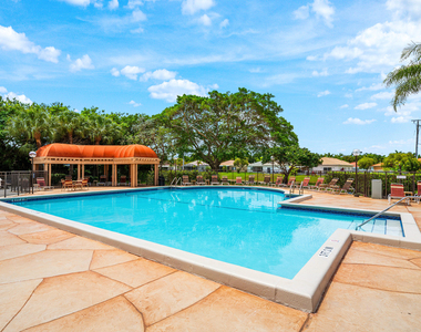 206 Congressional Way - Photo Thumbnail 32
