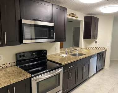 9801 Nw 1st Court - Photo Thumbnail 28