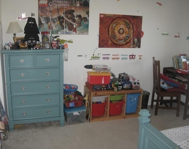 4070 Nw 91st Terrace - Photo Thumbnail 8