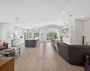 15155 Newquay Court - Photo Thumbnail 2