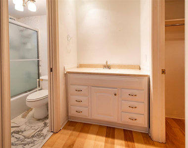 3333 Ne 36th Street - Photo Thumbnail 13