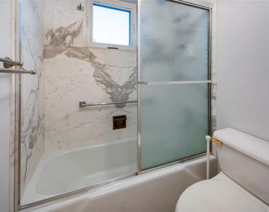 3333 Ne 36th Street - Photo Thumbnail 15