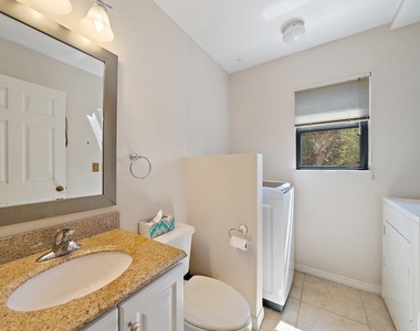 860 Bella Vista Court S - Photo Thumbnail 15