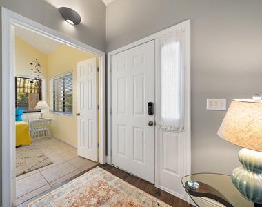 860 Bella Vista Court S - Photo Thumbnail 4