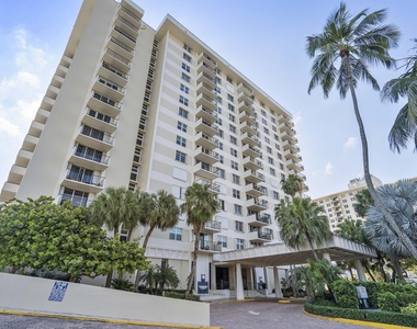 1900 S Ocean Boulevard - Photo Thumbnail 15
