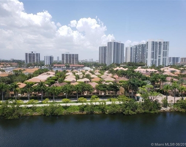3701 N Country Club Drive - Photo Thumbnail 1