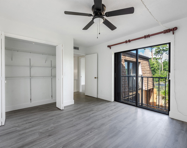471 Kirk Road - Photo Thumbnail 13