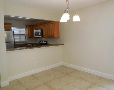 1500 Windorah Way - Photo Thumbnail 5