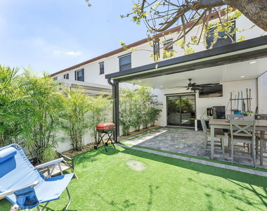 3253 W 106th Terrace - Photo Thumbnail 34