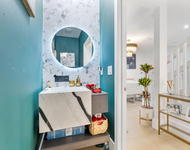 3253 W 106th Terrace - Photo Thumbnail 18