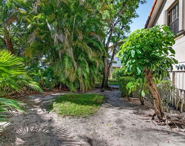 7865 La Mirada Drive - Photo Thumbnail 55