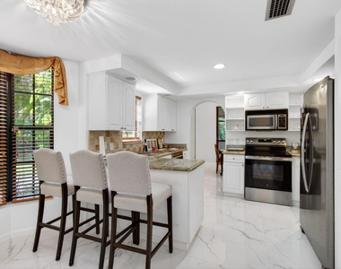 7865 La Mirada Drive - Photo Thumbnail 17