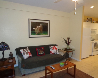 1141 Mulberry Place - Photo Thumbnail 15