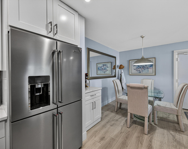 6429 Bay Club Drive - Photo Thumbnail 28