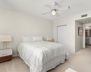 11750 St Andrews Place - Photo Thumbnail 13