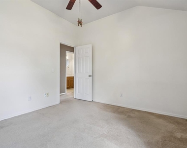 1708 Creekside Court - Photo Thumbnail 30