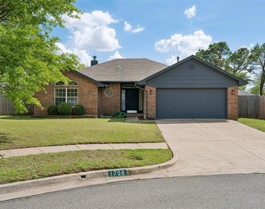 1708 Creekside Court - Photo Thumbnail 1