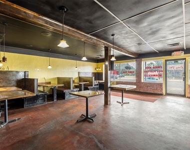 327 S Green Avenue - Photo Thumbnail 12