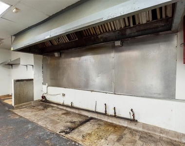 327 S Green Avenue - Photo Thumbnail 21
