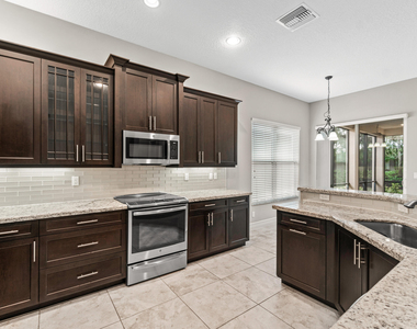 12455 Laguna Valley Terrace - Photo Thumbnail 8