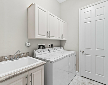 12455 Laguna Valley Terrace - Photo Thumbnail 27