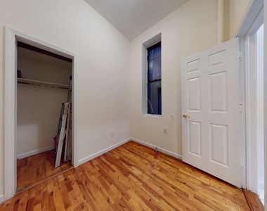 E38th Street Cozy 1 bedroom - Photo Thumbnail 5
