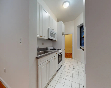 E38th Street Cozy 1 bedroom - Photo Thumbnail 2