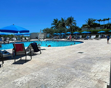 19201 Collins Avenue - Photo Thumbnail 27