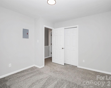 1219 Anderson Street - Photo Thumbnail 17